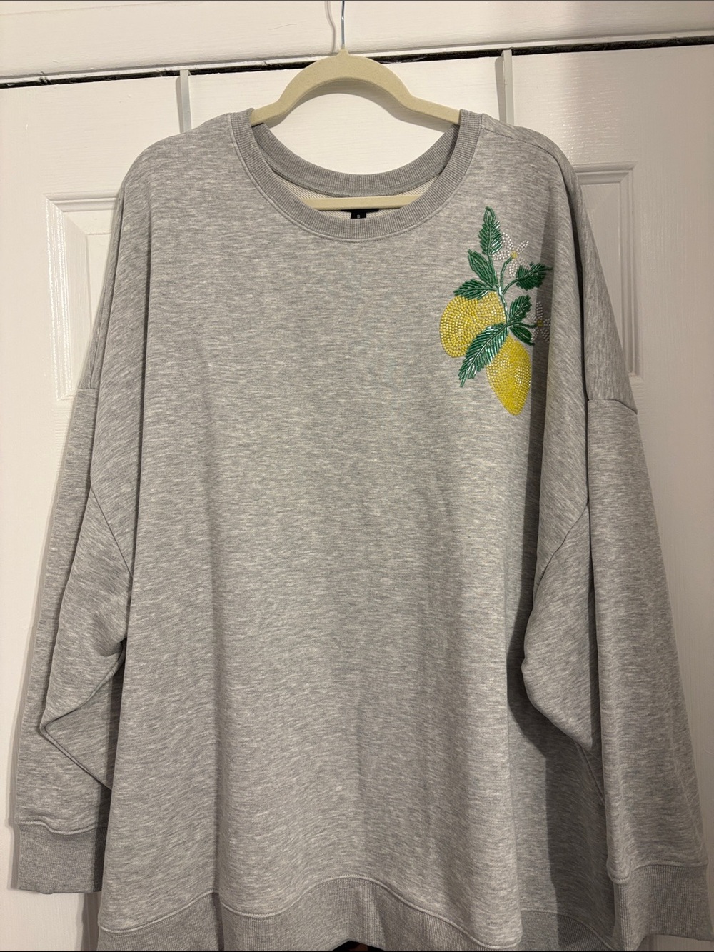 torrid Gray Crewneck Sweatshirt with Yellow Lemon Embroidery Size 5X
